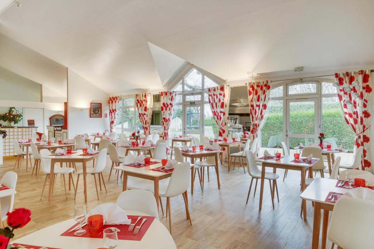 Le Relais De Voisins Hotel Bagian luar foto