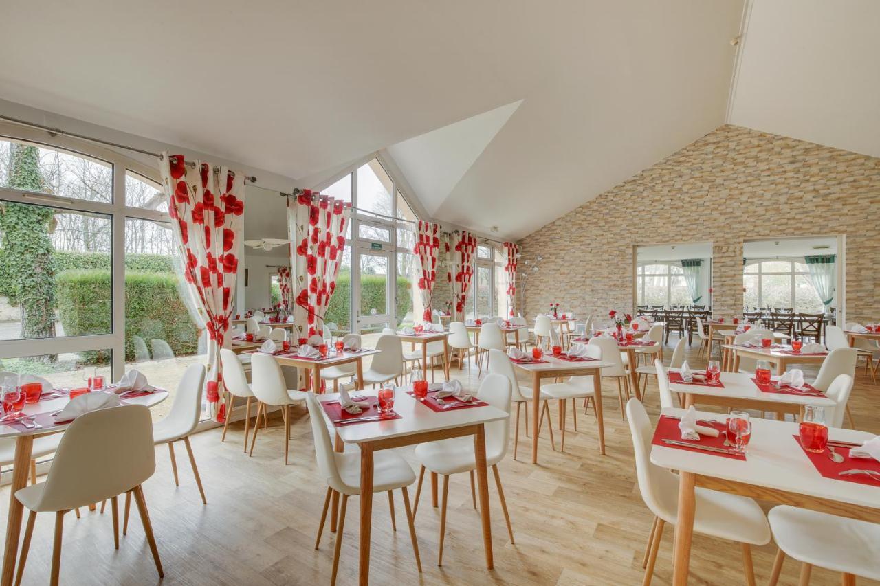 Le Relais De Voisins Hotel Bagian luar foto