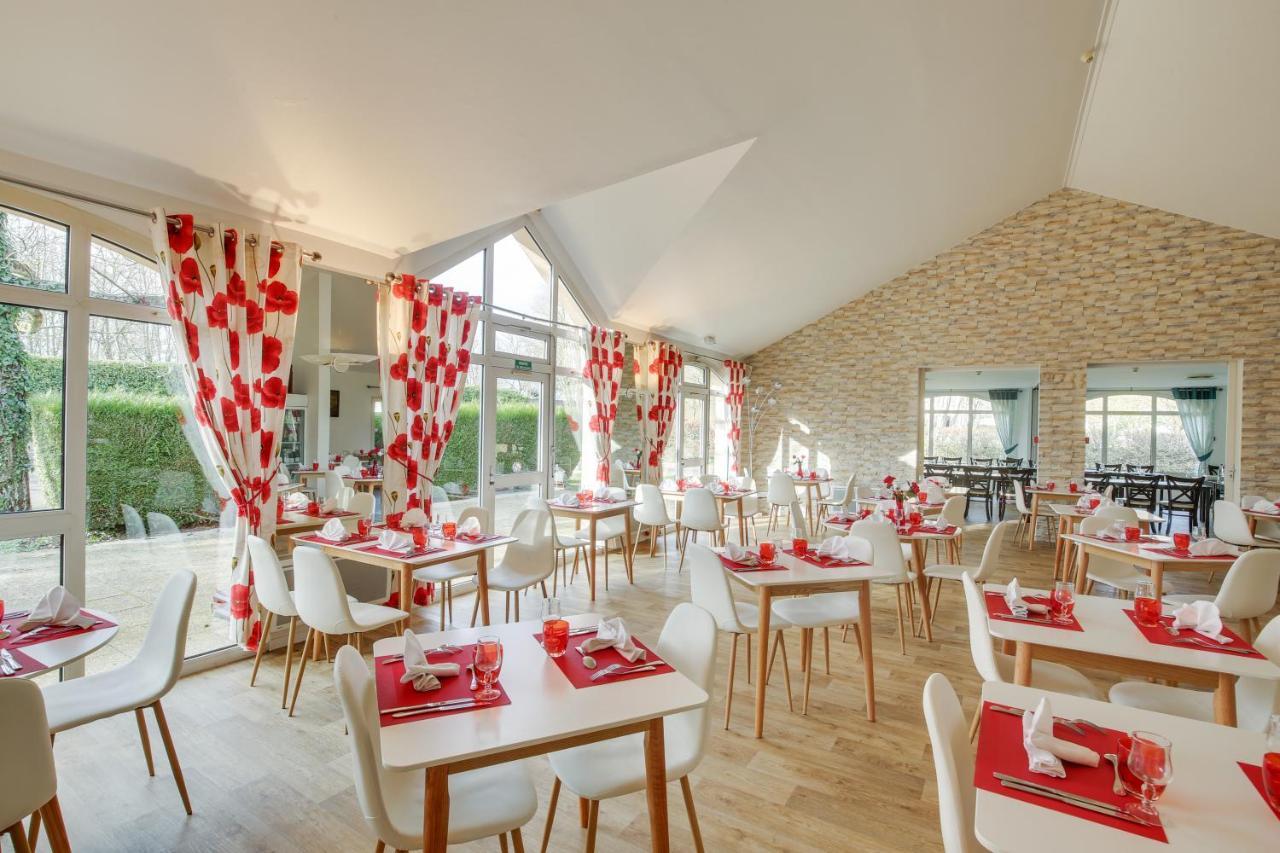 Le Relais De Voisins Hotel Bagian luar foto