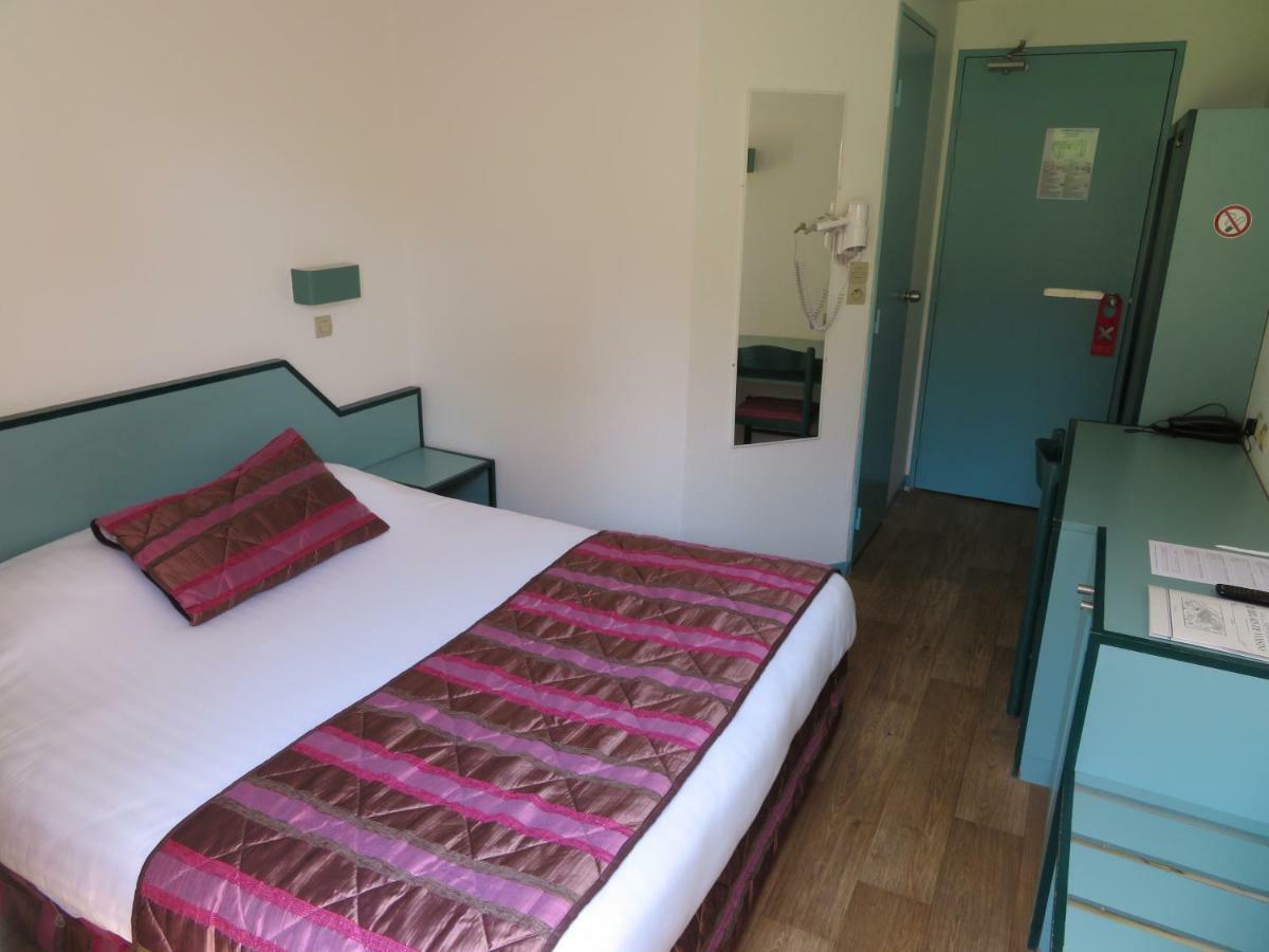 Le Relais De Voisins Hotel Bagian luar foto